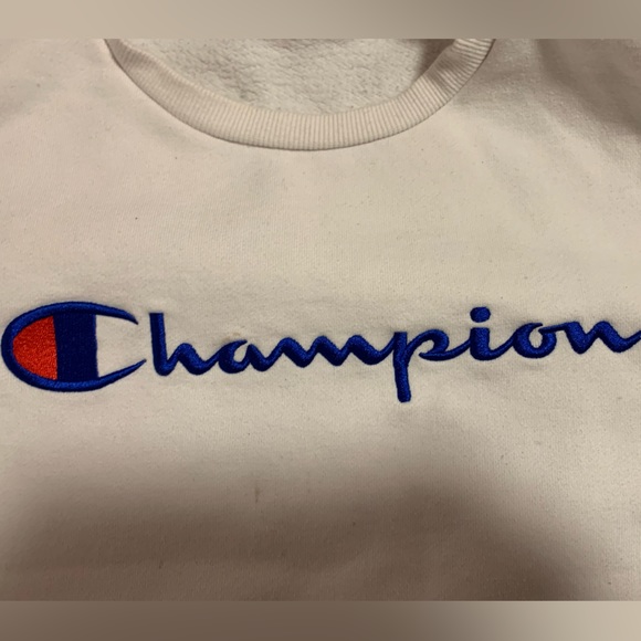 White Champion Crewneck - Picture 4 of 8